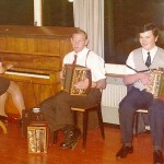 mit Onkel Seebi und Rita Marty am Klavier, Hotel Aesch, Walchwil 1975